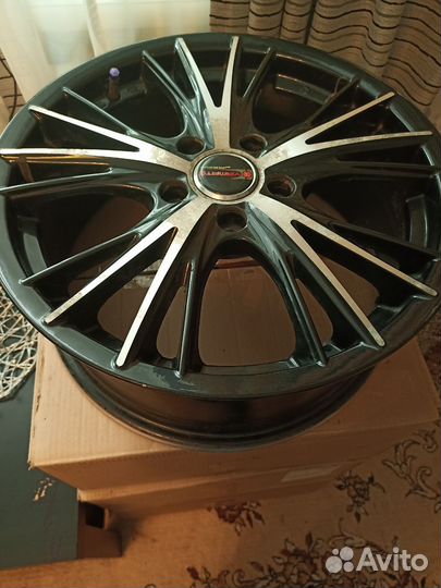 Литые диски R17 yamato продам