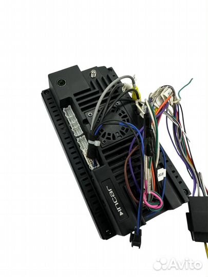 Автомагнитола Incar ARN-7701-4