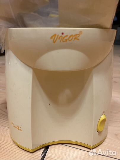 Соковыжималка для цитрусовых