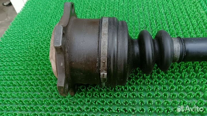 Привод передний правый audi A6/100 C4