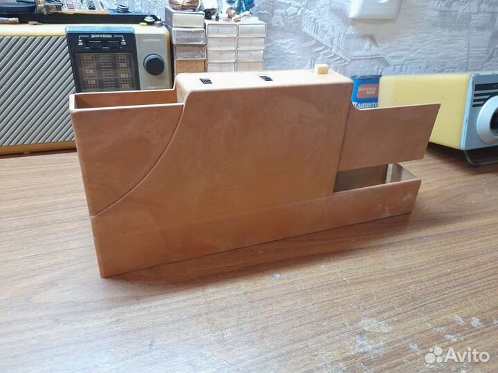 Радиоприемник- сувенир 