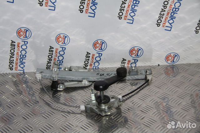 Стеклоподъемник Nissan Almera G15