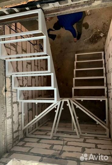 Лестницы прямые под ключ