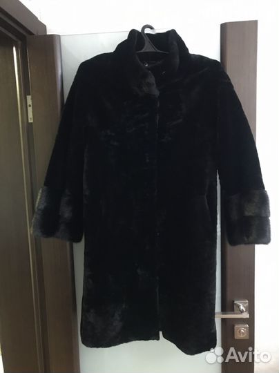 Шуба мутоновая 48 размер