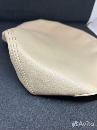 Чехол на подлокотник передний Toyota Land Cruiser