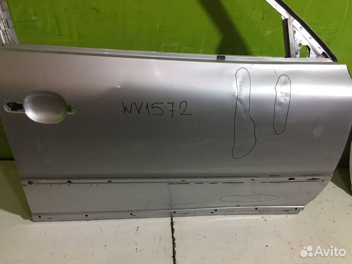 Дверь передняя правая Volkswagen Passat B5