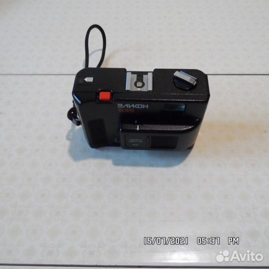 Пленочный фотоаппарат Эликон-535