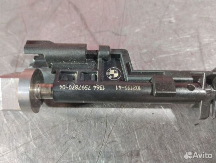 Форсунка Bmw 5 Series F10 N20B20A 2011