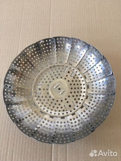 Вставка в кастрюлю для приготовления на пару