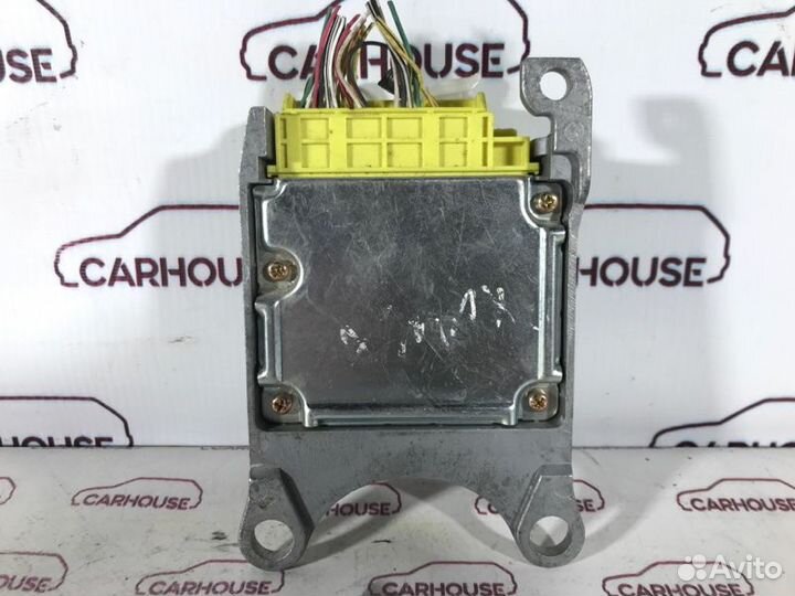 Блок управления аирбаг Toyota Mark X