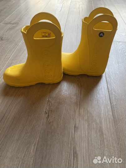 Резиновые сапоги crocs