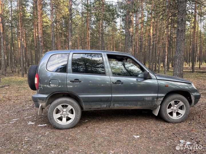 Chevrolet Niva, 2008