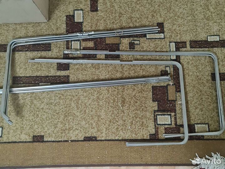 Молдинг заднего бокового стекла газ волга 2402