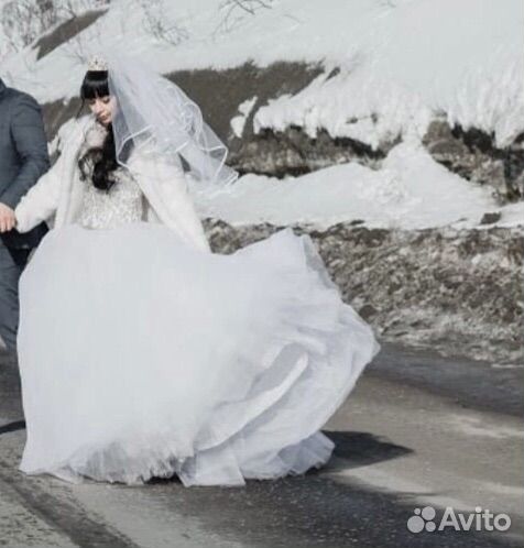 Свадебное платье 44 46