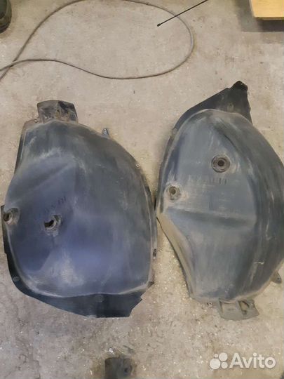 Подкрылки задние Renault Duster