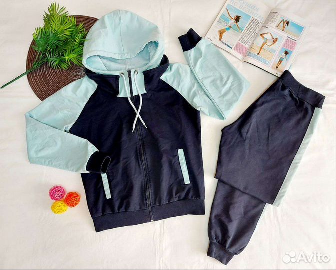 Спортивный костюм женский 46 48