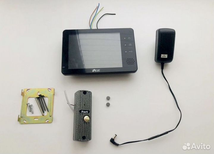 Камера видеонаблюдения,домофон