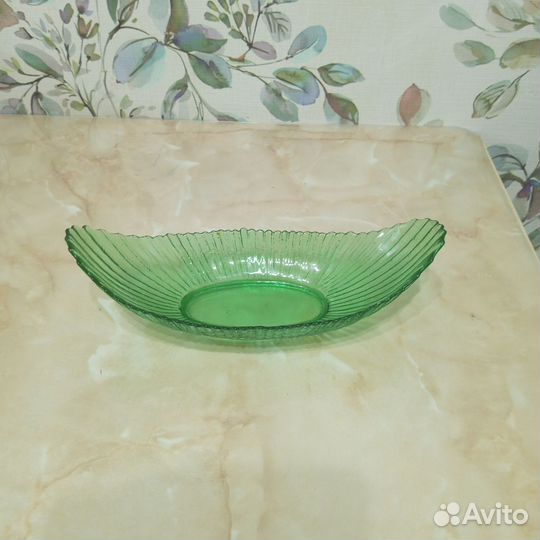 Селедочница цветное стекло