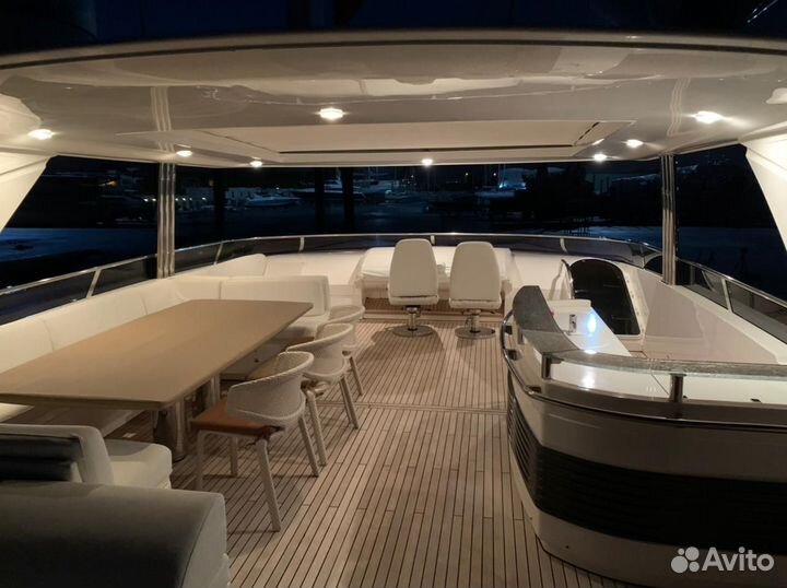 Моторная яхта Princess 98MY