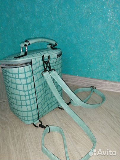 Продаётся женский стильный рюкзак