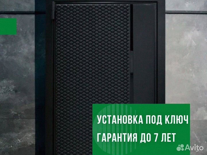 Дверь входная деревянная