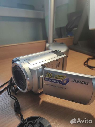 Видеокамера Sony Handycam