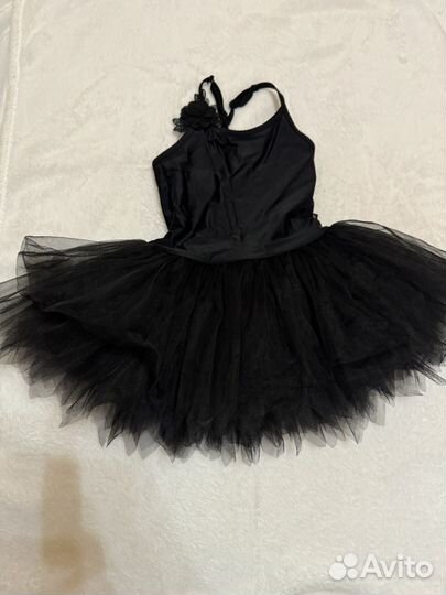 Гимнастический купальник с юбкой