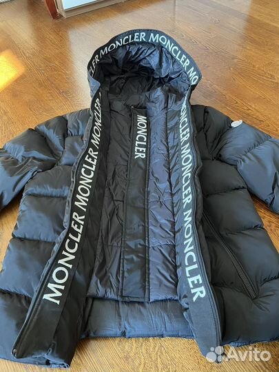 Куртка moncler