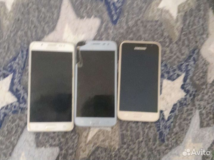 Телефон Samsung