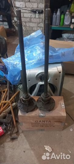 Продам полуоси на Ниву