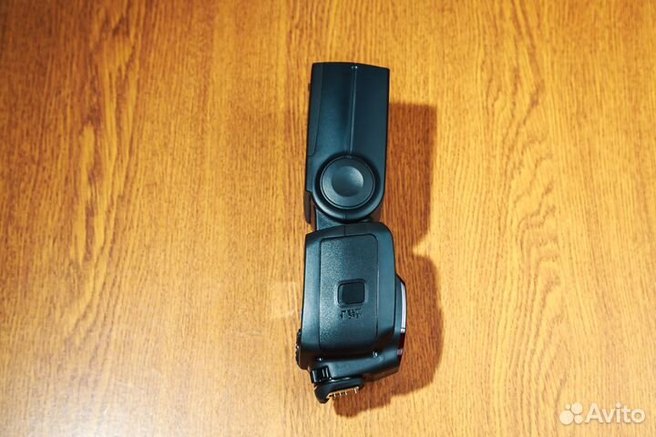 Фотовспышка Yongnuo Speedlite YN685 II для Canon