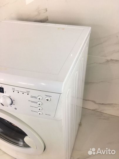 Стиральная машина Zanussi ZWG 2107 бу 6 кг