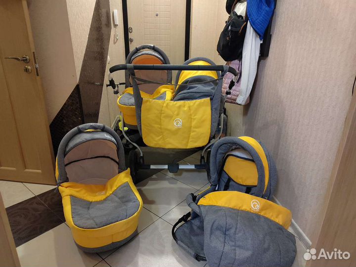 Коляска для двойни