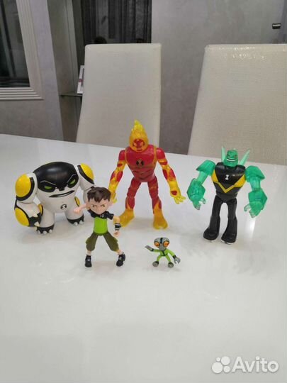 Ben 10 (Бен Тен) фигурки героев