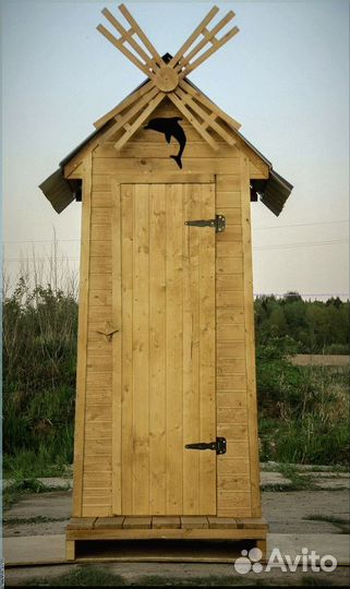 Дачный туалет деревянный CUF