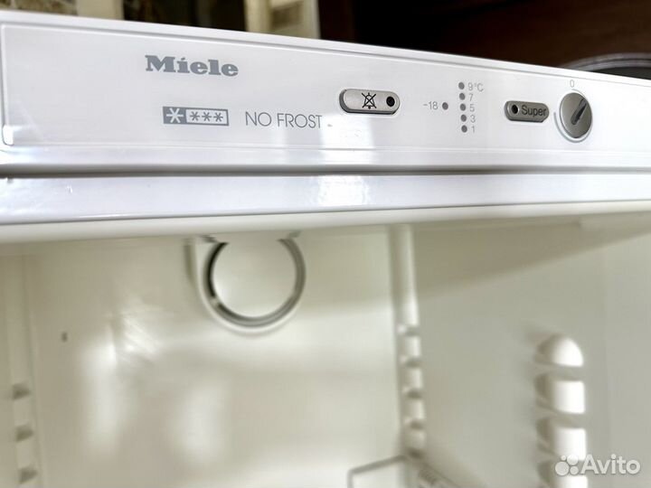 Miele,встраиваемый холодильник,Германия,доставка