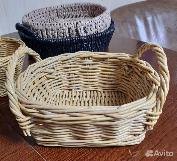 Корзиночки и подносы