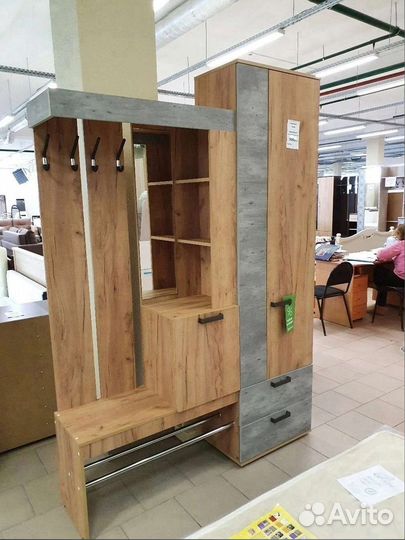 Прихожая Трамп