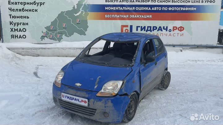 Ограничитель двери задней правой Chevrolet Spark 9