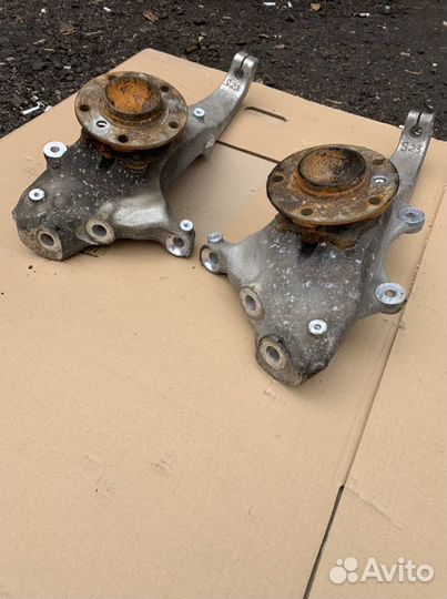 Поворотная опора в сборе BMW F06/10/12/13+LCI