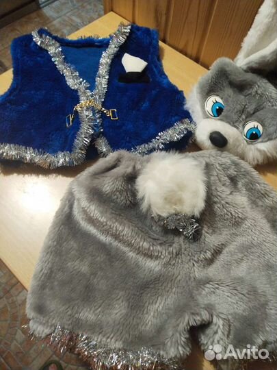 Новогодний костюм зайчика