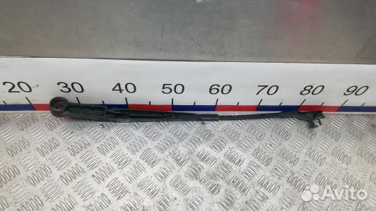 Щеткодержатель лобового стекла citroen C4 picasso