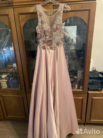 Платье вечернее 44 46