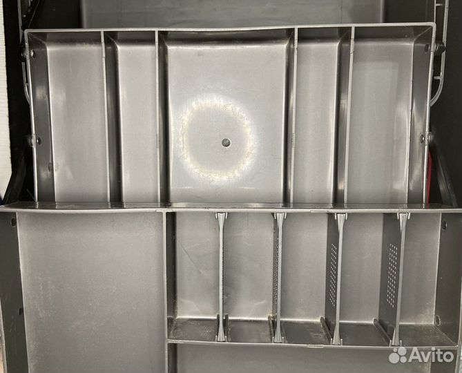 Ящик рыболовный