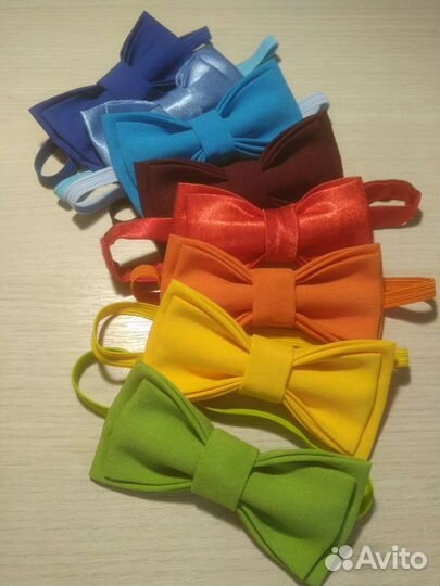 Новый галстук-бабочка для мальчика