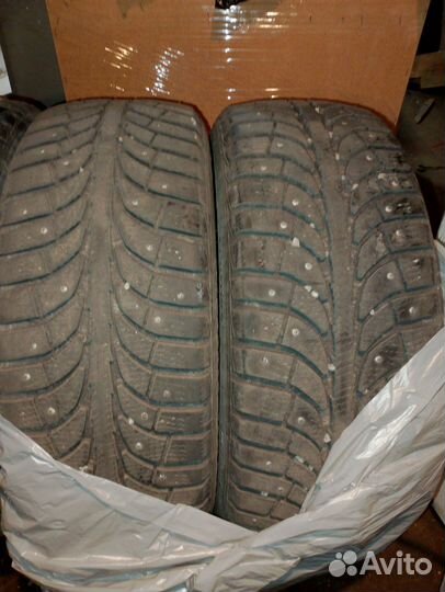 GT Radial Champiro IcePro 215/50 R17 91T