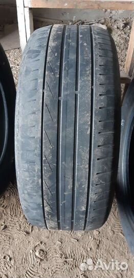 Hankook Radial RA18 255/55 R18 109V