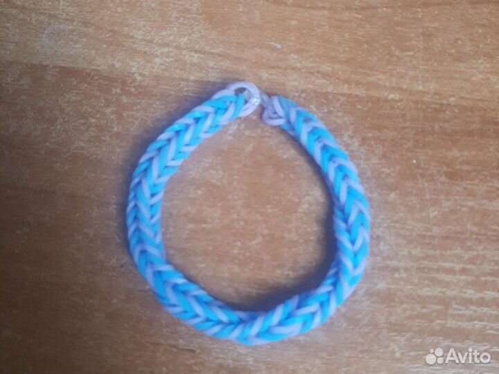 Браслеты из резинок