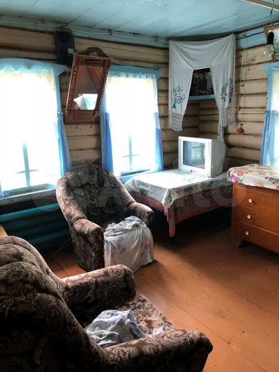 Дом 36 м² на участке 50 сот.