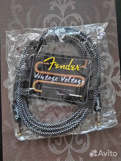 Гитарный кабель Fender 3m Vintage Voltage